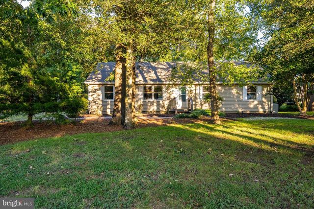 2 GARY AVE, Rehoboth Beach, DE 19971