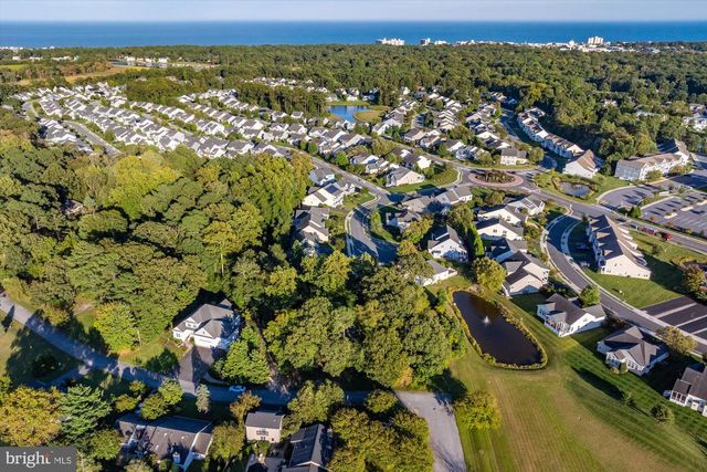 2 GARY AVE, Rehoboth Beach, DE 19971