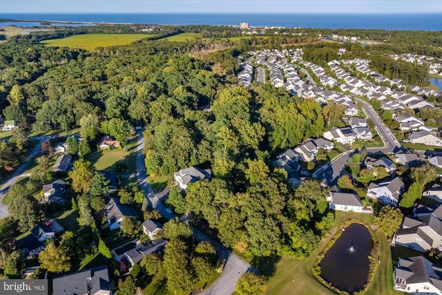 2 GARY AVE, Rehoboth Beach, DE 19971