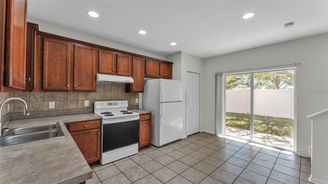 12403 FOXMOOR PEAK DRIVE, Riverview, FL 33579