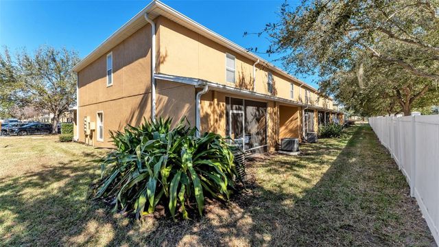 12403 FOXMOOR PEAK DRIVE, Riverview, FL 33579