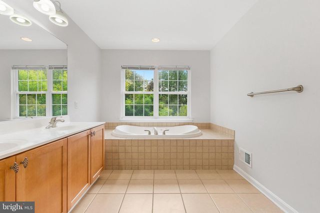 8440 CHARMED DAYS, Laurel, MD 20723