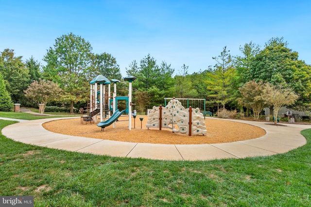 8440 CHARMED DAYS, Laurel, MD 20723