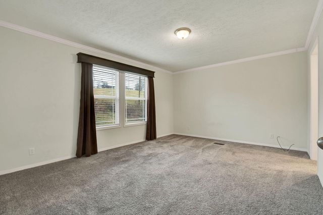 1215 Sweetwater Vonore Road, Sweetwater, TN 37874