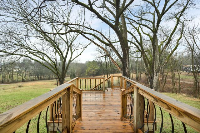 1215 Sweetwater Vonore Road, Sweetwater, TN 37874