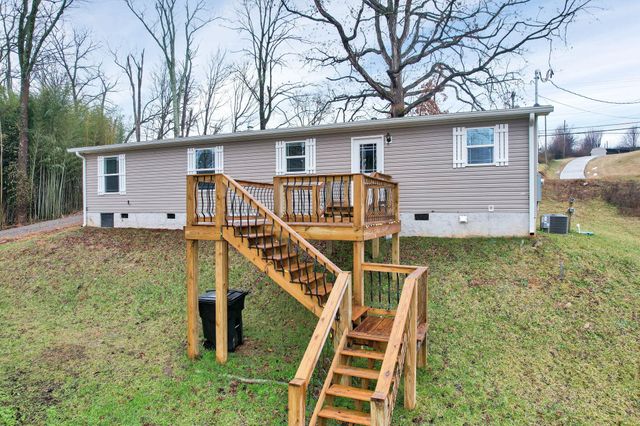 1215 Sweetwater Vonore Road, Sweetwater, TN 37874