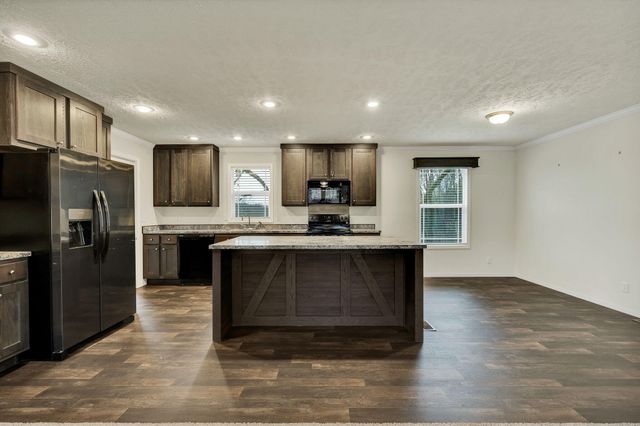 1215 Sweetwater Vonore Road, Sweetwater, TN 37874