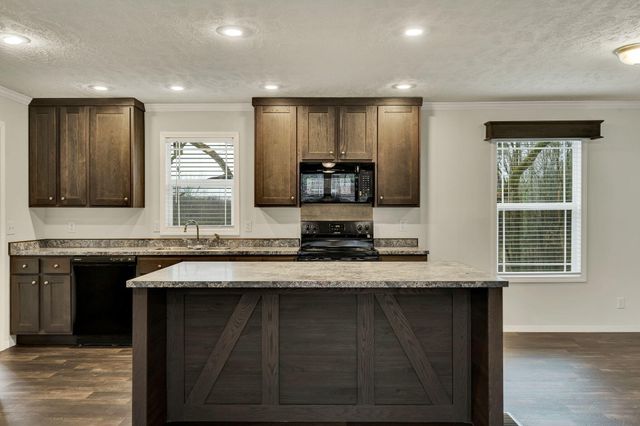 1215 Sweetwater Vonore Road, Sweetwater, TN 37874