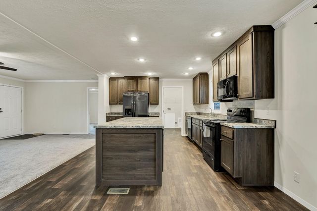 1215 Sweetwater Vonore Road, Sweetwater, TN 37874