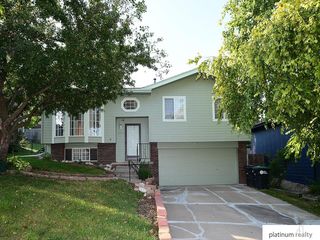 8211 Howell Street, Omaha, NE 68122