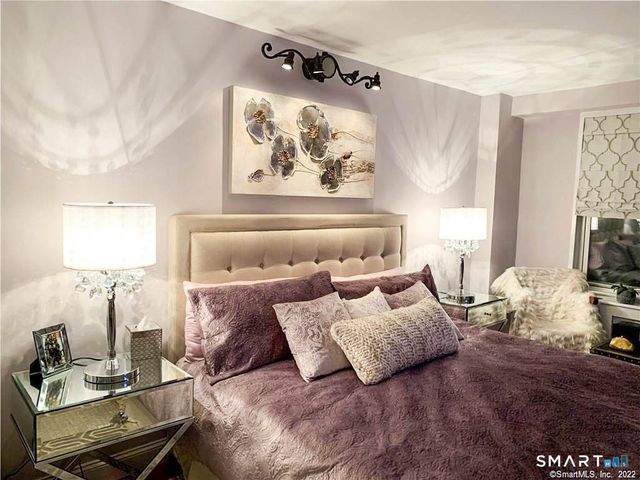 91 Strawberry Hill Avenue 923, Stamford, CT 06902