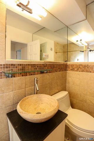 91 Strawberry Hill Avenue 923, Stamford, CT 06902