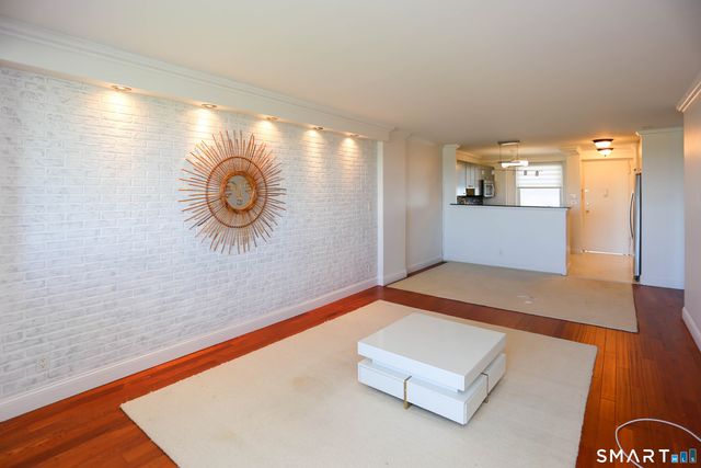 91 Strawberry Hill Avenue 923, Stamford, CT 06902