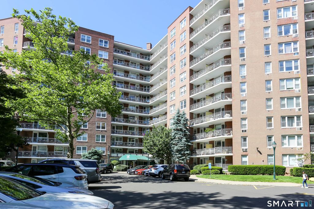 91 Strawberry Hill Avenue 923, Stamford, CT 06902
