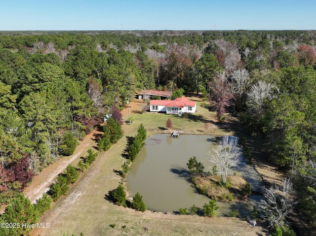 338 Lea Crest Lane, Hampstead, NC 28443