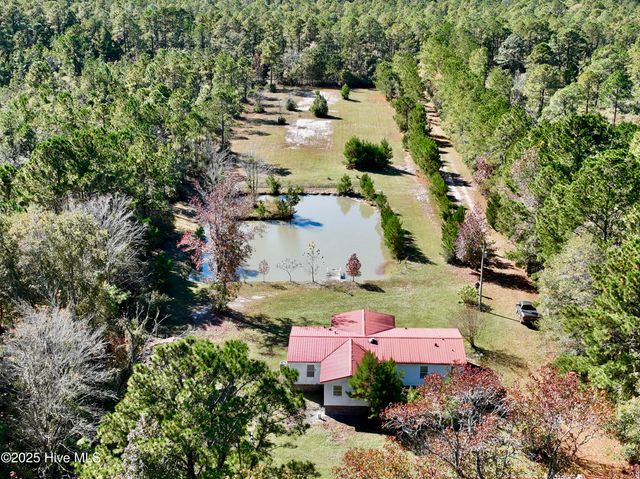 338 Lea Crest Lane, Hampstead, NC 28443