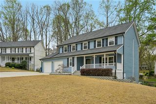 2241 Deer Oaks Trail, Lawrenceville, GA 30044