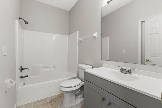 9889 66TH STREET N, Pinellas Park, FL 33782