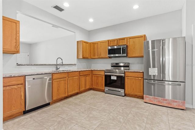 9889 66TH STREET N, Pinellas Park, FL 33782