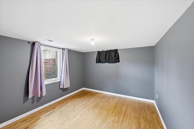 1209 Vincent Place, Chaska, MN 55318