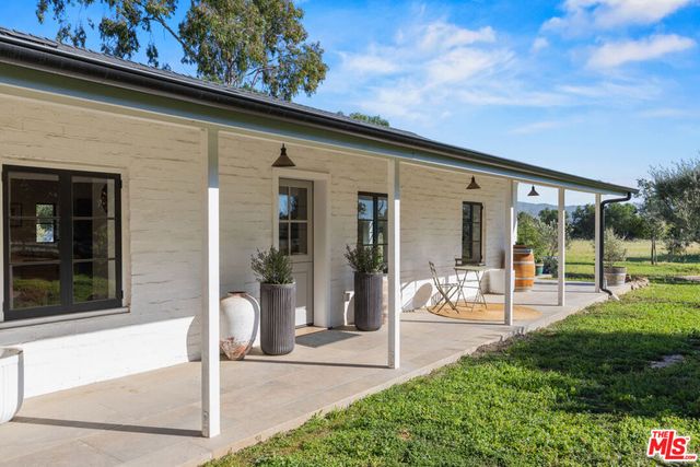 2380 N Refugio Road, Santa Ynez, CA 93460