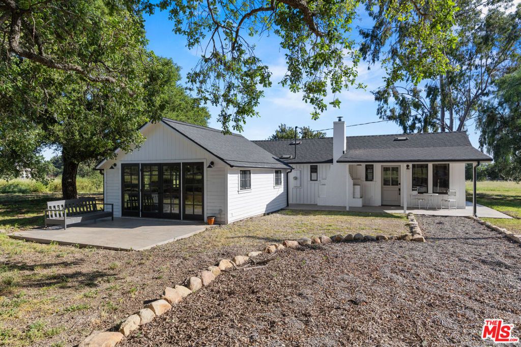 Image 21 of property listing at 2380 N Refugio Road, Santa Ynez, CA 93460