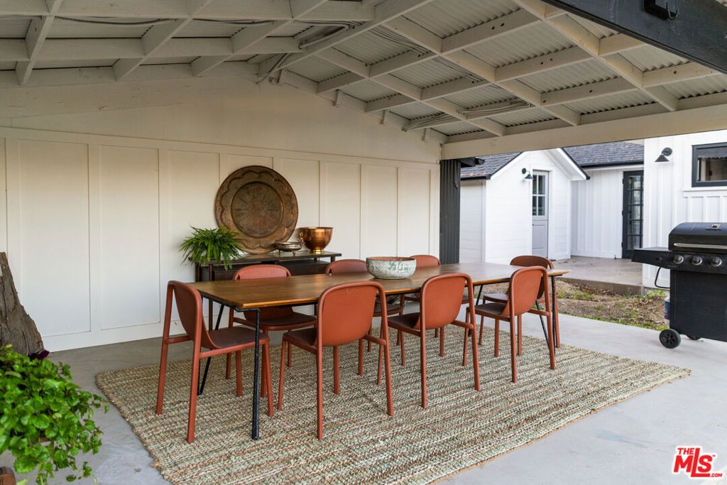 Image 3 of property listing at 2380 N Refugio Road, Santa Ynez, CA 93460