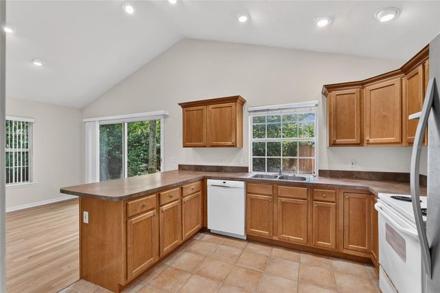 9437 SW 31ST LANE, Gainesville, FL 32608