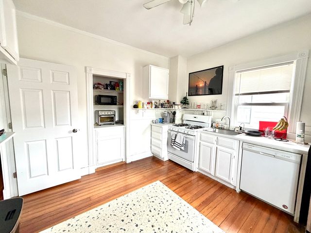 18 Winslow Road 2, Brookline, MA 02446