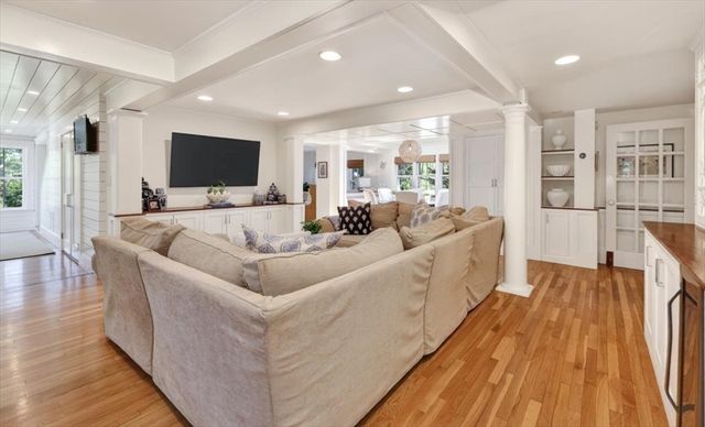 30 Spring Street, Hingham, MA 02043