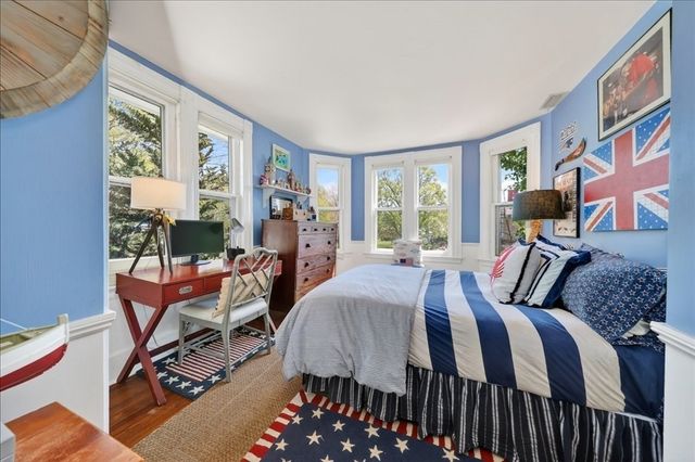 30 Spring Street, Hingham, MA 02043