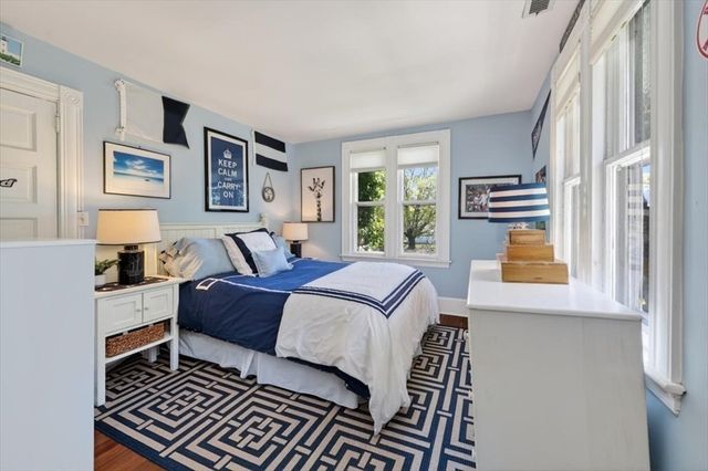 30 Spring Street, Hingham, MA 02043