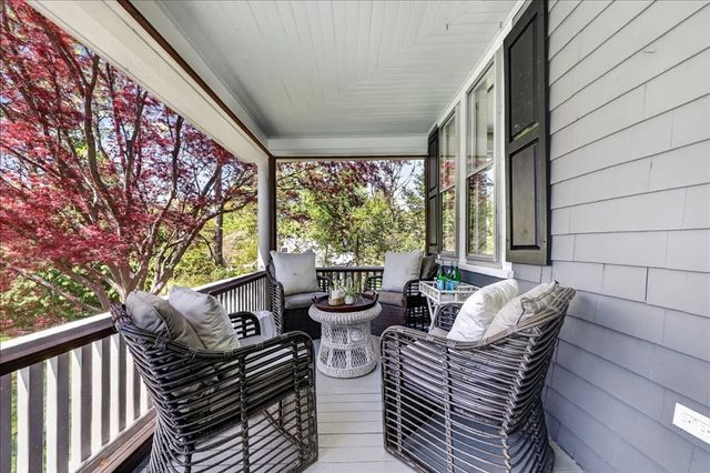 30 Spring Street, Hingham, MA 02043