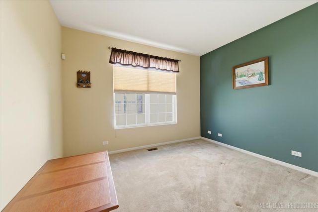 4471 E Millbrook Circle, Yorkville, IL 60560