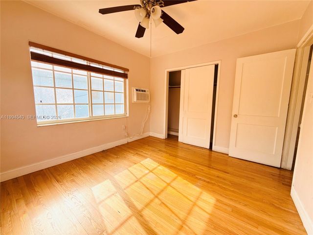 555 SW 16th Avenue 11, Miami, FL 33135