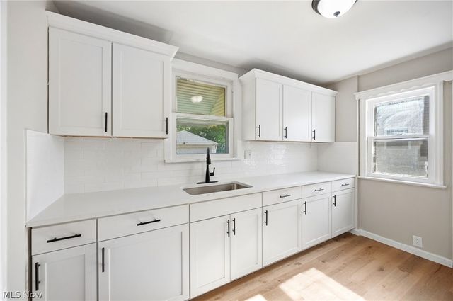 26900 Forestview Avenue, Euclid, OH 44132