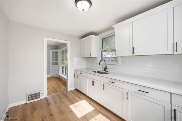 26900 Forestview Avenue, Euclid, OH 44132