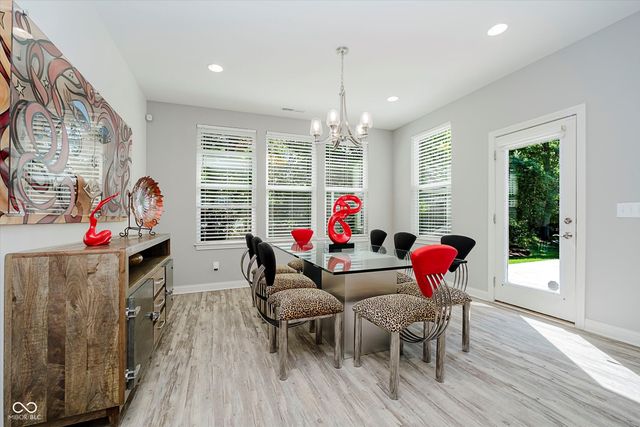 9587 Summerton Drive, Fishers, IN 46037