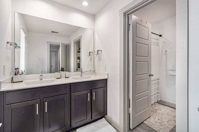 12823 Tokenhouse Lane, Houston, TX 77047