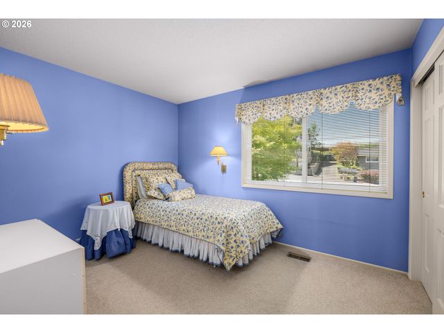 1662 FIRCREST Dr, Lake Oswego, OR 97034