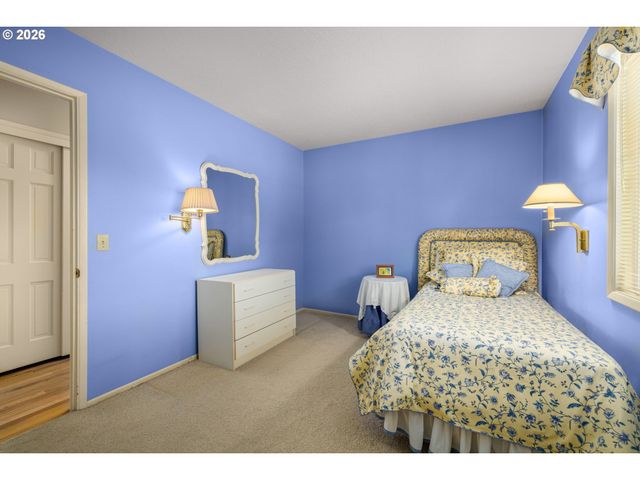 1662 FIRCREST Dr, Lake Oswego, OR 97034