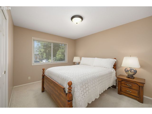 1662 FIRCREST Dr, Lake Oswego, OR 97034
