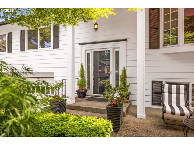 1662 FIRCREST Dr, Lake Oswego, OR 97034