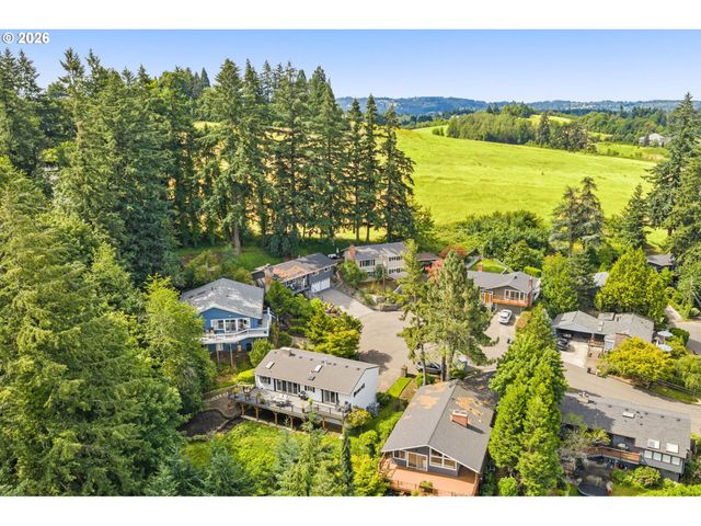 1662 FIRCREST Dr, Lake Oswego, OR 97034
