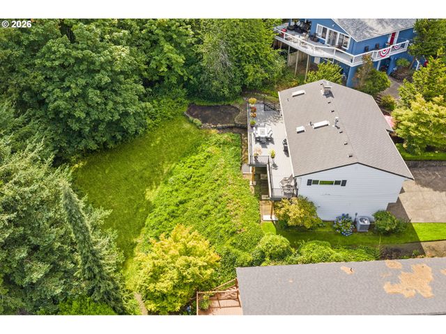 1662 FIRCREST Dr, Lake Oswego, OR 97034