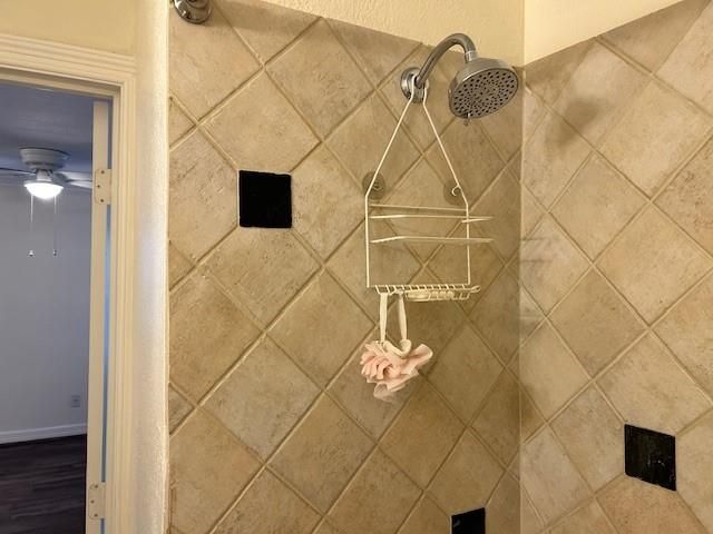 4401 Marina Street B, Houston, TX 77007