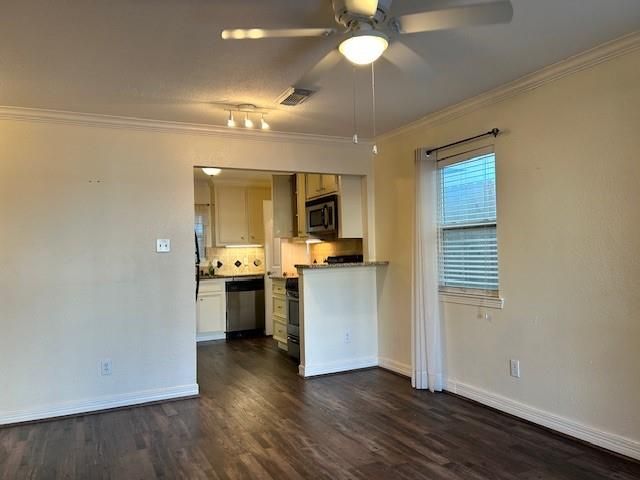 4401 Marina Street B, Houston, TX 77007