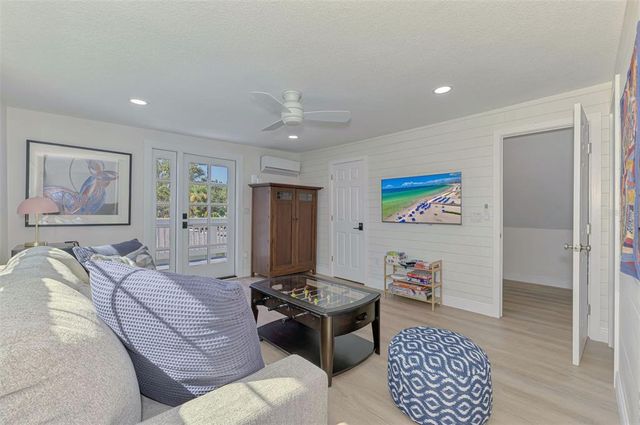 1100 POINT OF ROCKS ROAD, Sarasota, FL 34242