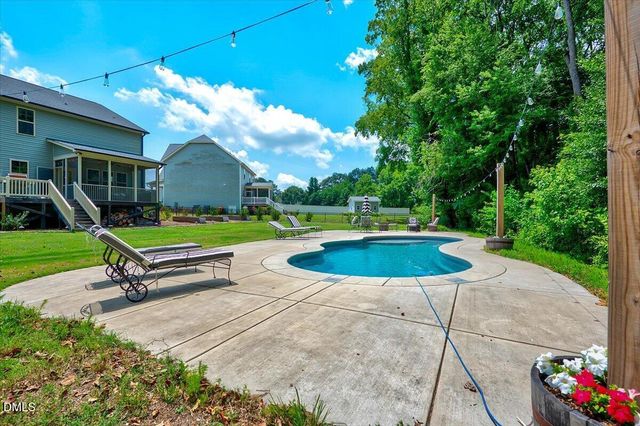 131 Canady Landing Way, Clayton, NC 27520