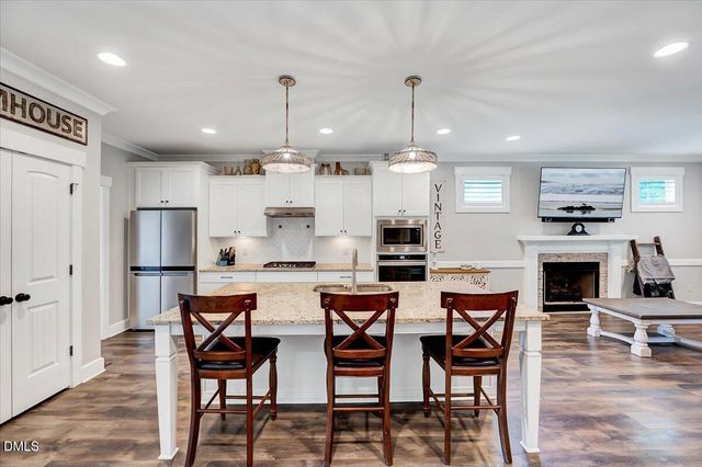 131 Canady Landing Way, Clayton, NC 27520